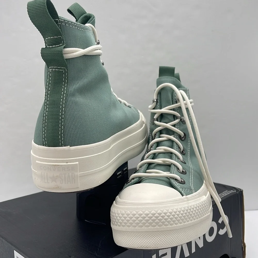 Converse WMNS High-Top Platform Sneakers CTAS LIFT HI HERBY/EGRET/ADMIRAL ELM